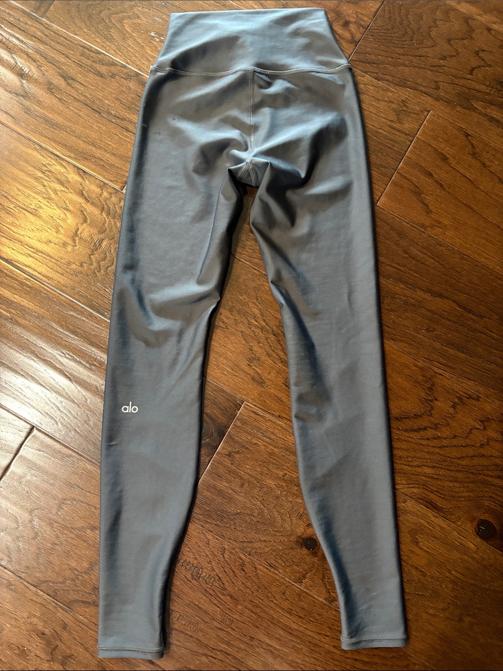 ALO Yoga Black High-Rise Leggings with White Logo